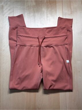 Vuori Womens Medium Leggings Coral High Waist Athletic Workout Athleisure